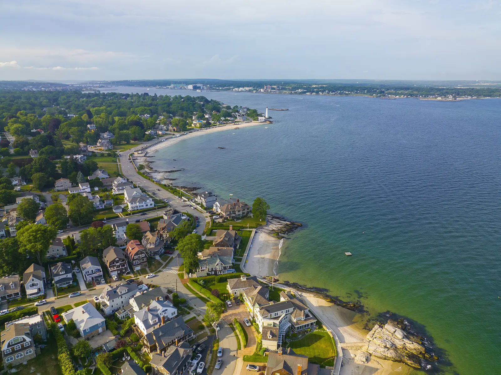 Lifestyle Trends Driving New London Rentals: From Remote Work to Coastal Living